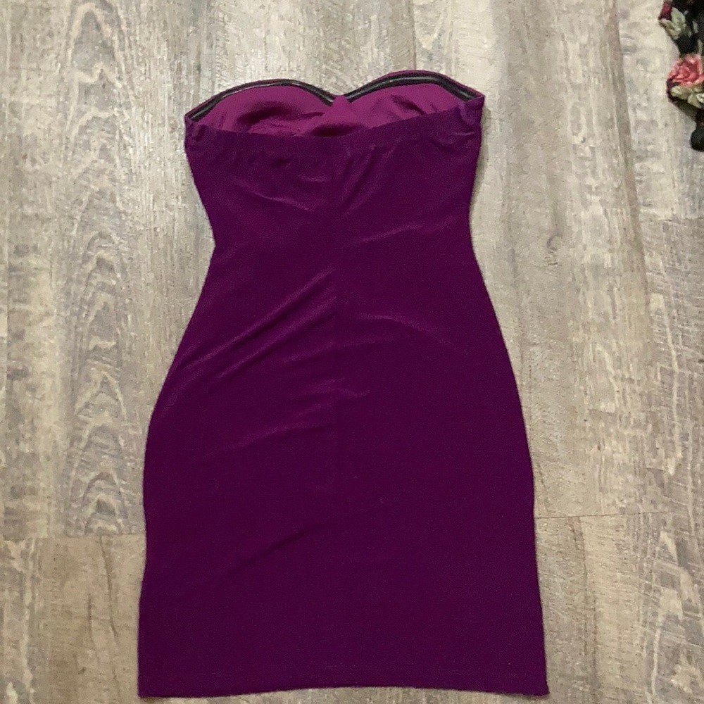 Dress - Picture 3 of 3